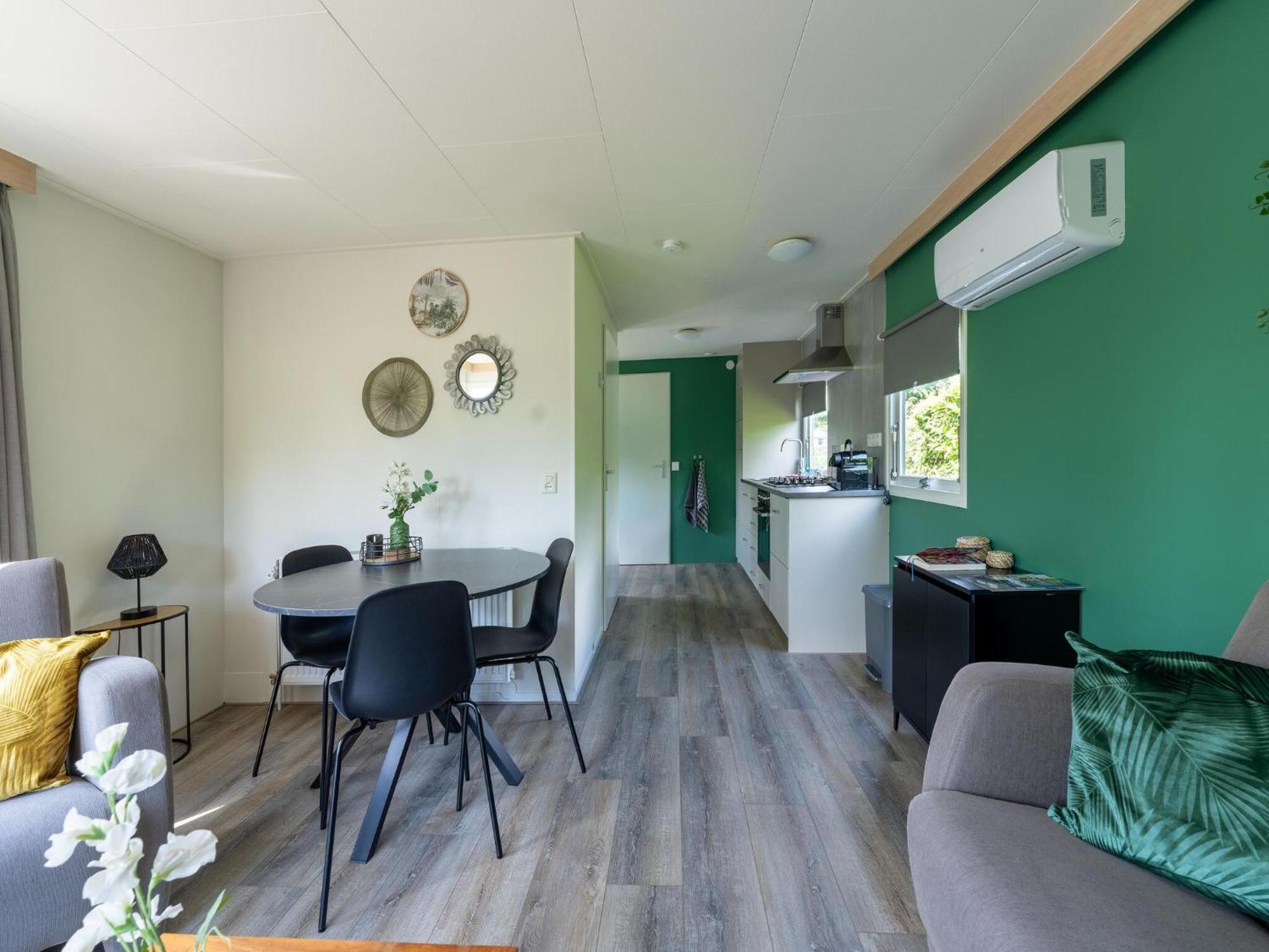 Cozy Chalet In Stegeren With A Terrace ภายนอก รูปภาพ