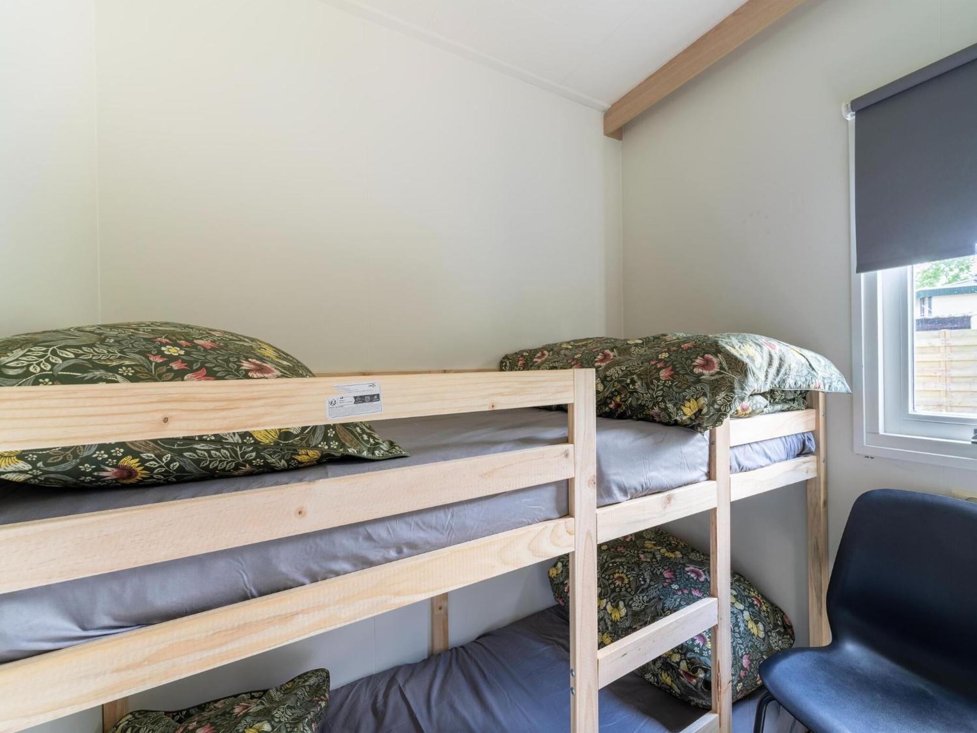 Cozy Chalet In Stegeren With A Terrace ภายนอก รูปภาพ